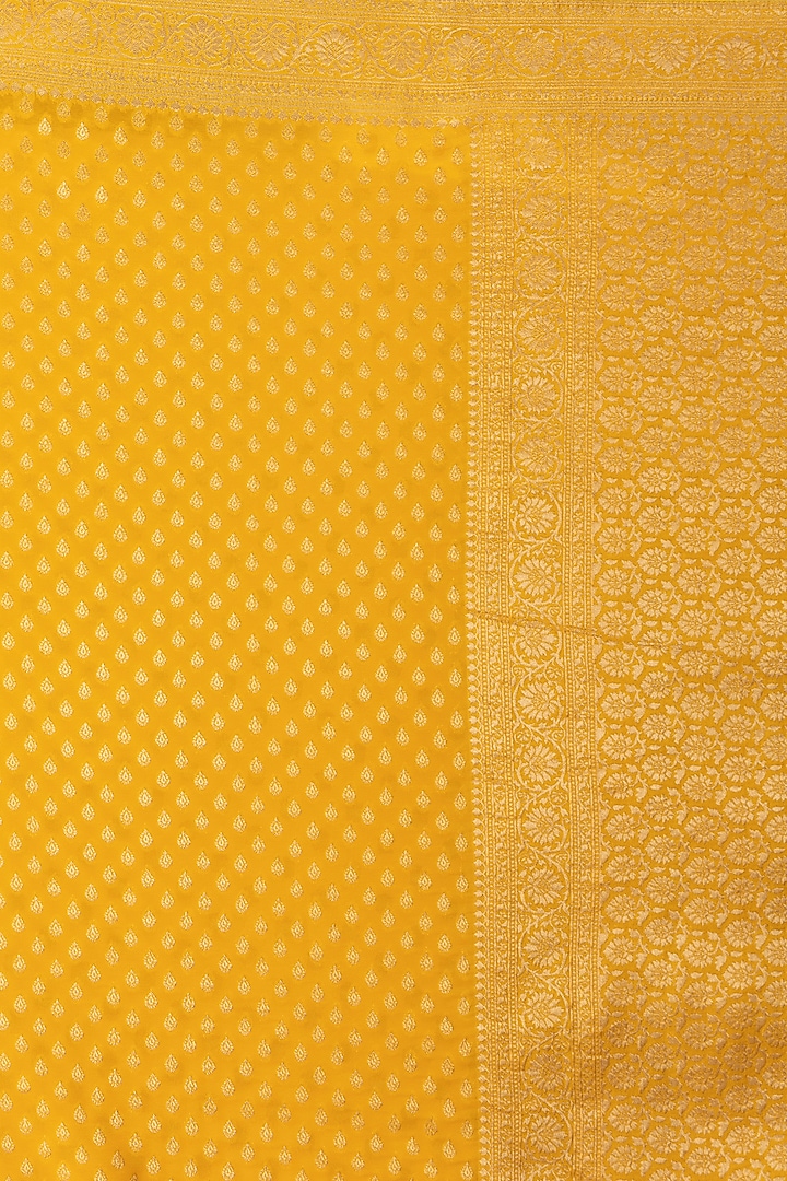 Mustard Yellow Khadi Georgette Banarasi Festive Saree Set by Albis Jaipur at Pernia's Pop Up Shop