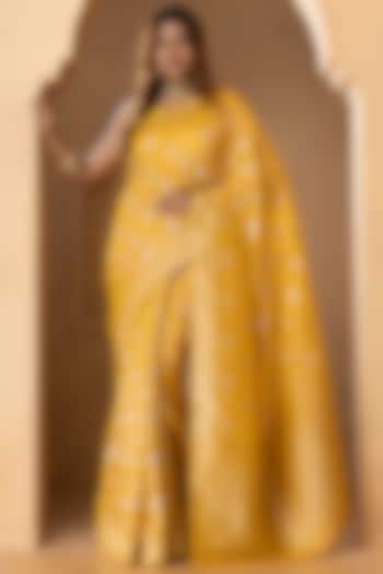 Mustard Yellow Khadi Georgette Banarasi Festive Saree Set by Albis Jaipur at Pernia's Pop Up Shop