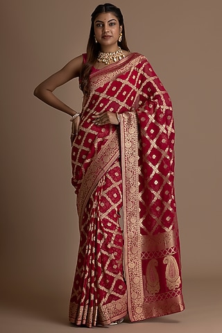 Deep Magenta Khadi Georgette Banarasi Saree Set by Albis Jaipur