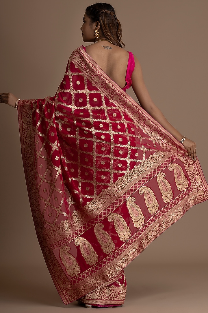 Deep Magenta Khadi Georgette Banarasi Festive Saree Set by Albis Jaipur at Pernia's Pop Up Shop
