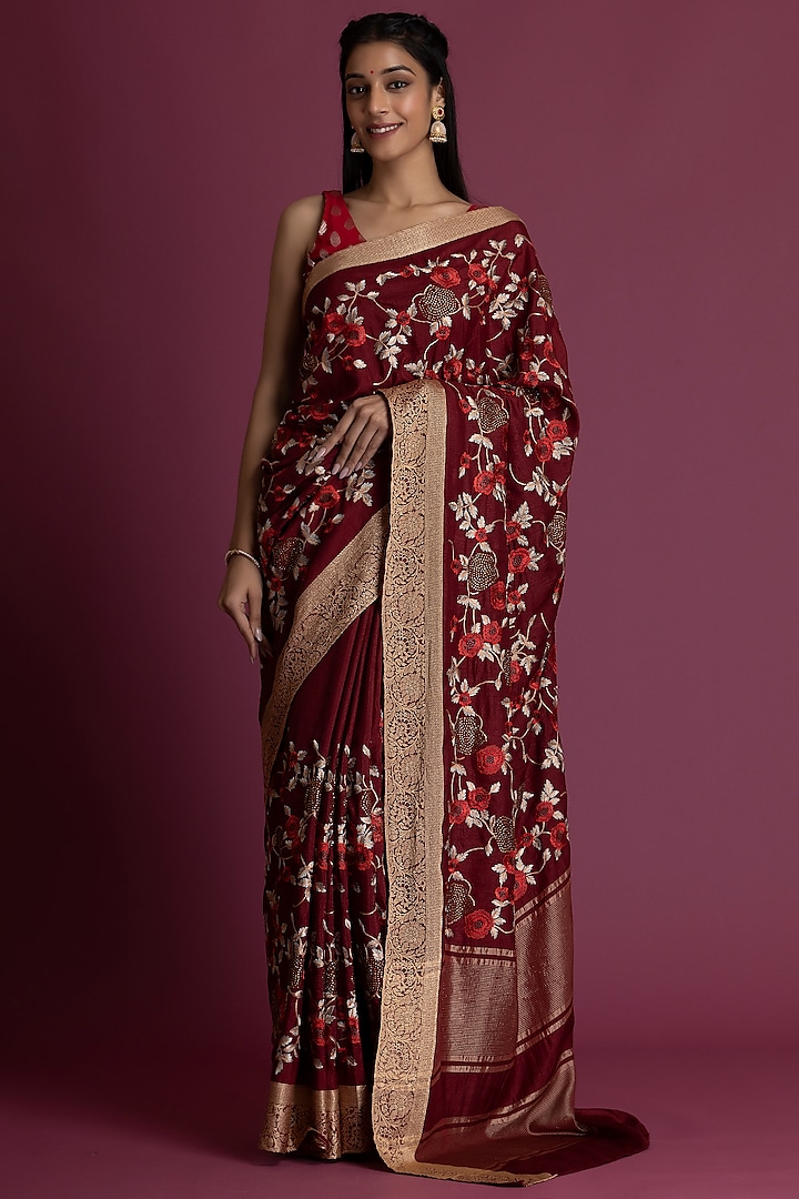 Deep Maroon Munga Silk Embroidered Banarasi Saree Set by Albis Jaipur at Pernia's Pop Up Shop