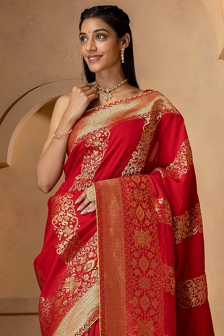 Deep Red Munga Silk Embroidered Party Wear Saree Set by Albis Jaipur at Pernia's Pop Up Shop