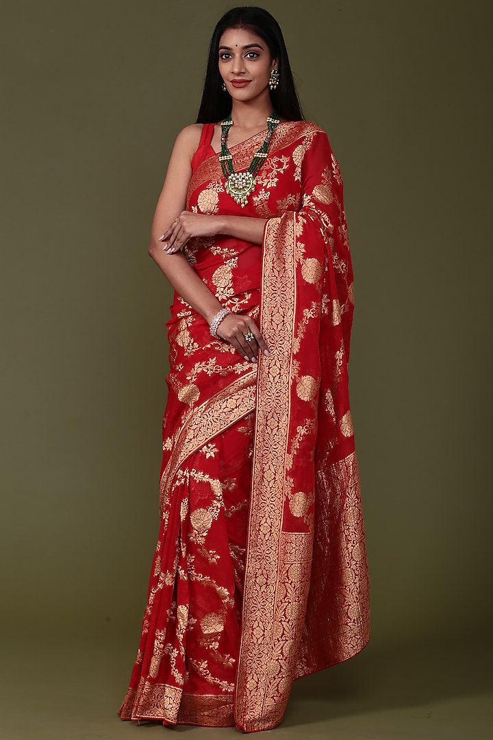 Red Khadi Georgette Banarasi Handwoven Saree Set by Albis Jaipur