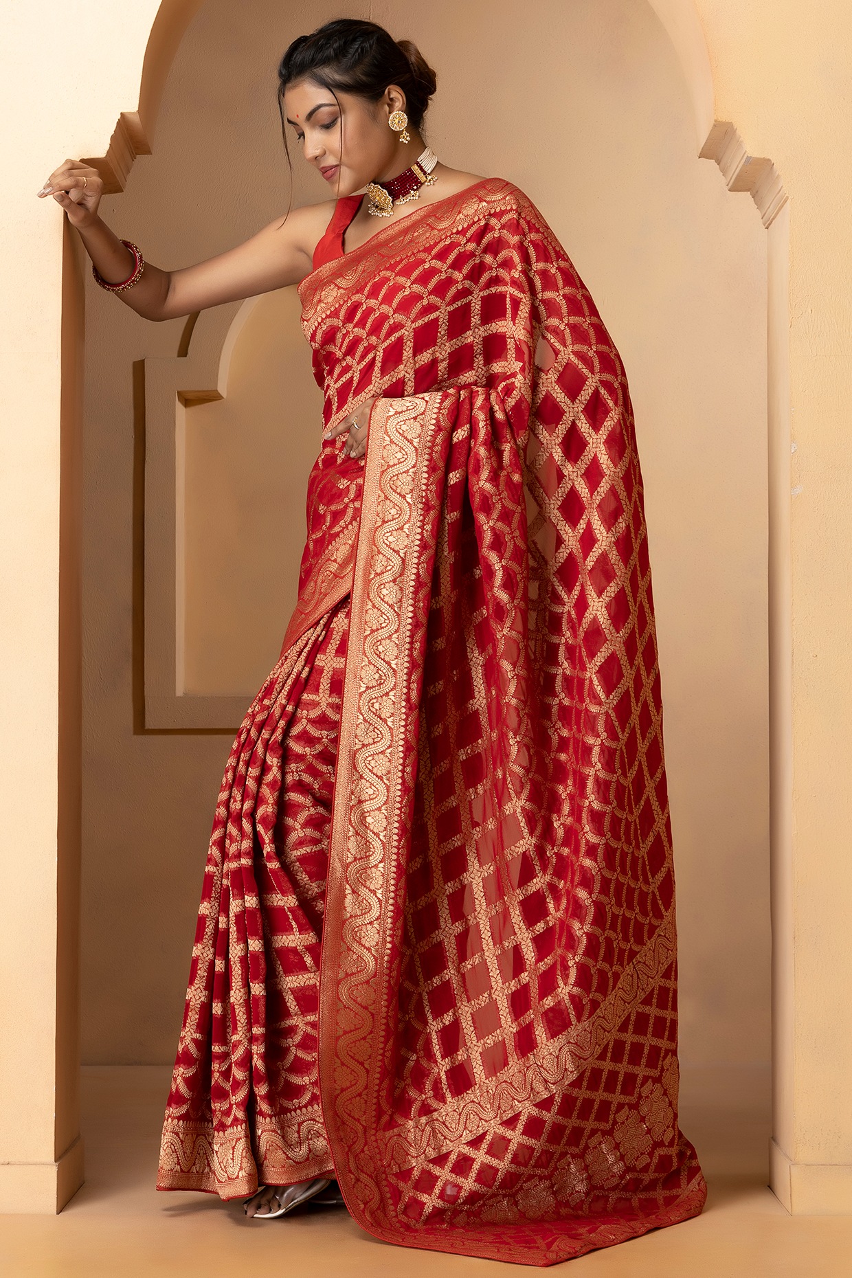 Buy Scarlet Red Banarasi Khaddi Weaved Georgette Saree with Unstitched  Blouse online