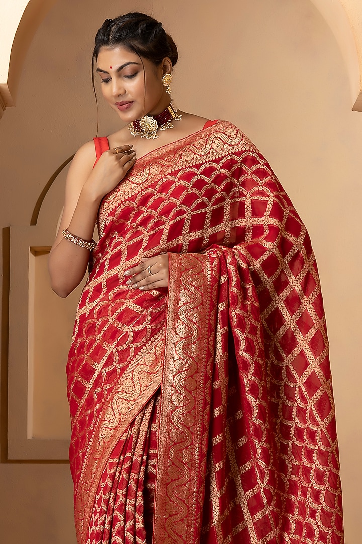 Deep Red Khadi Georgette Banarasi Festive Saree Set by Albis Jaipur at Pernia's Pop Up Shop
