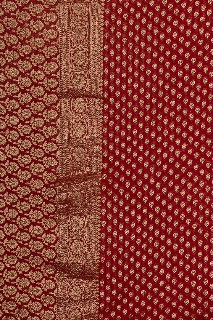 Deep Red Khadi Georgette Banarasi Festive Saree Set by Albis Jaipur at Pernia's Pop Up Shop