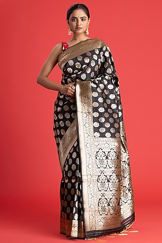 Black Handloom Katan Silk Banarasi Saree Set by Albis Jaipur
