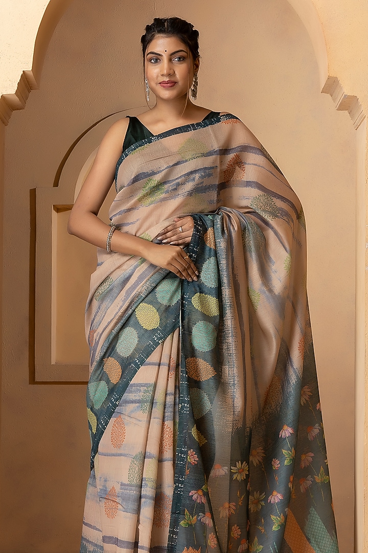 Beige & Grey Pure Linen Silk Digital Printed Festive Saree Set by Albis Jaipur at Pernia's Pop Up Shop