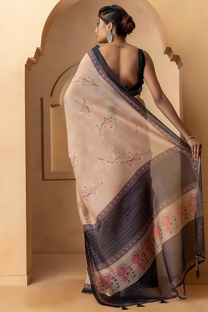 Light Beige Linen Silk Digital Printed Festive Saree Set by Albis Jaipur at Pernia's Pop Up Shop