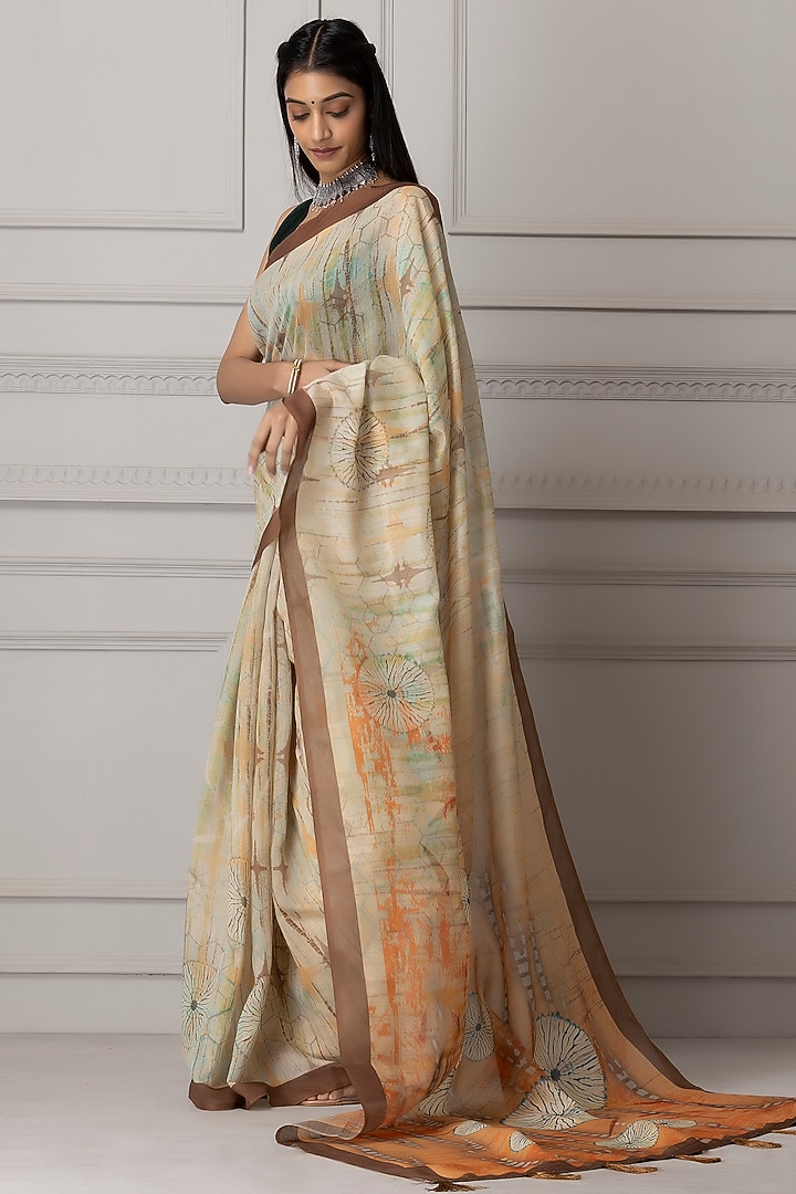 Light Cream & Peach Pure Linen Silk Printed Festive Saree Set by Albis Jaipur at Pernia's Pop Up Shop
