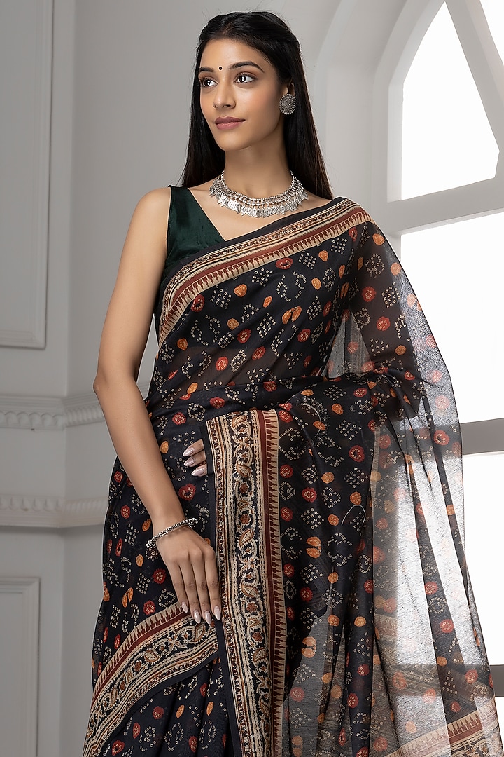 Black Linen Silk Printed Festive Saree Set by Albis Jaipur at Pernia's Pop Up Shop