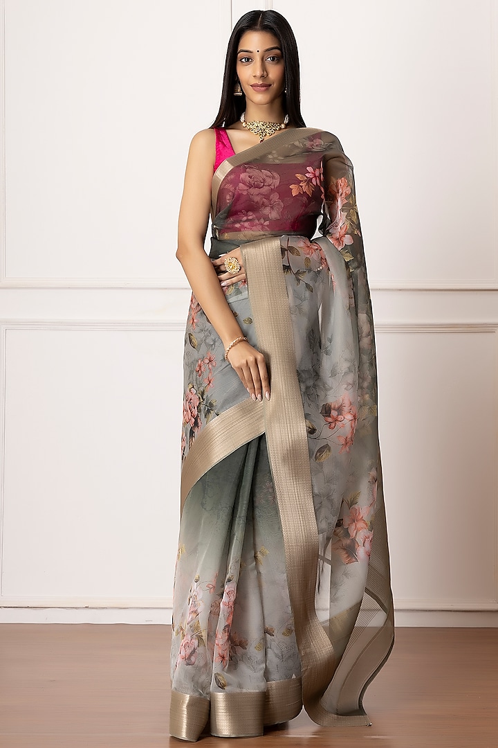 Grey Zari Woven Organza Printed Saree Set by Albis Jaipur at Pernia's Pop Up Shop