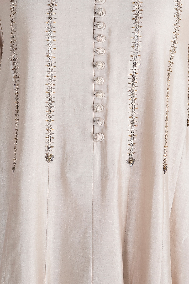 Grey Embroidered Kurta Set by Alkaline by Alka Suman at Pernia's Pop Up Shop