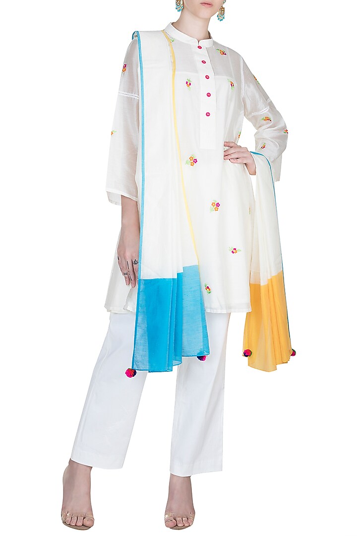 Off White Embroidered Kurta Set With Slip by Alkaline by Alka Suman at Pernia's Pop Up Shop