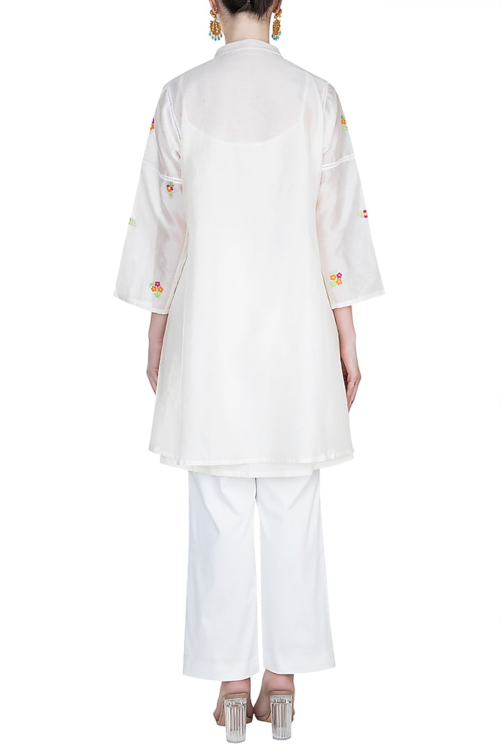 Off White Embroidered Kurta Set With Slip by Alkaline by Alka Suman at Pernia's Pop Up Shop