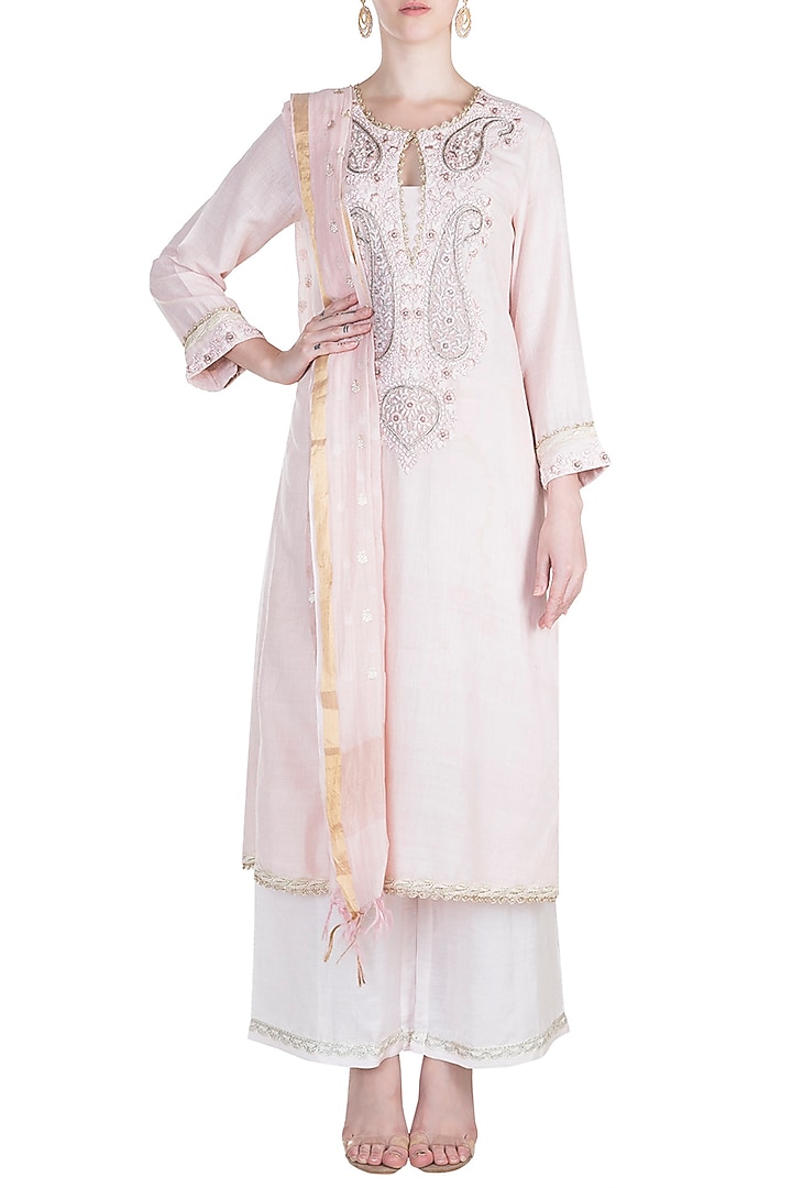 Pink Embroidered Kurta Set by Alkaline by Alka Suman at Pernia's Pop Up Shop