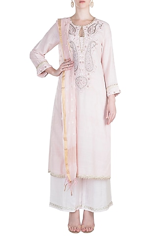Pink Embroidered Kurta Set by Alkaline by Alka Suman
