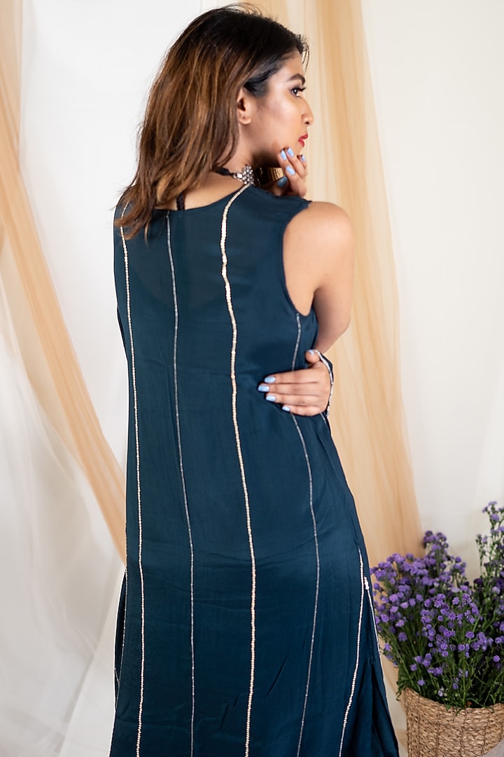 Seagrass Chiffon Kaftan by Pooja Kankariya at Pernia's Pop Up Shop