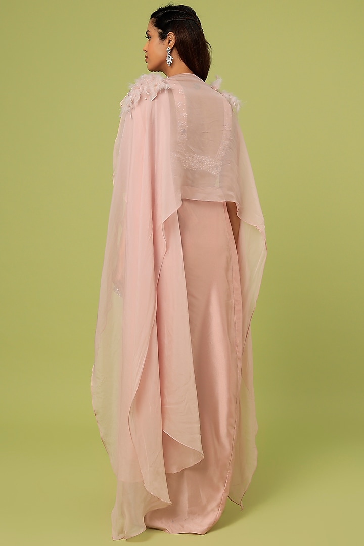 Rosebud Pink Embellished Cape Set by Pooja Kankariya at Pernia's Pop Up Shop