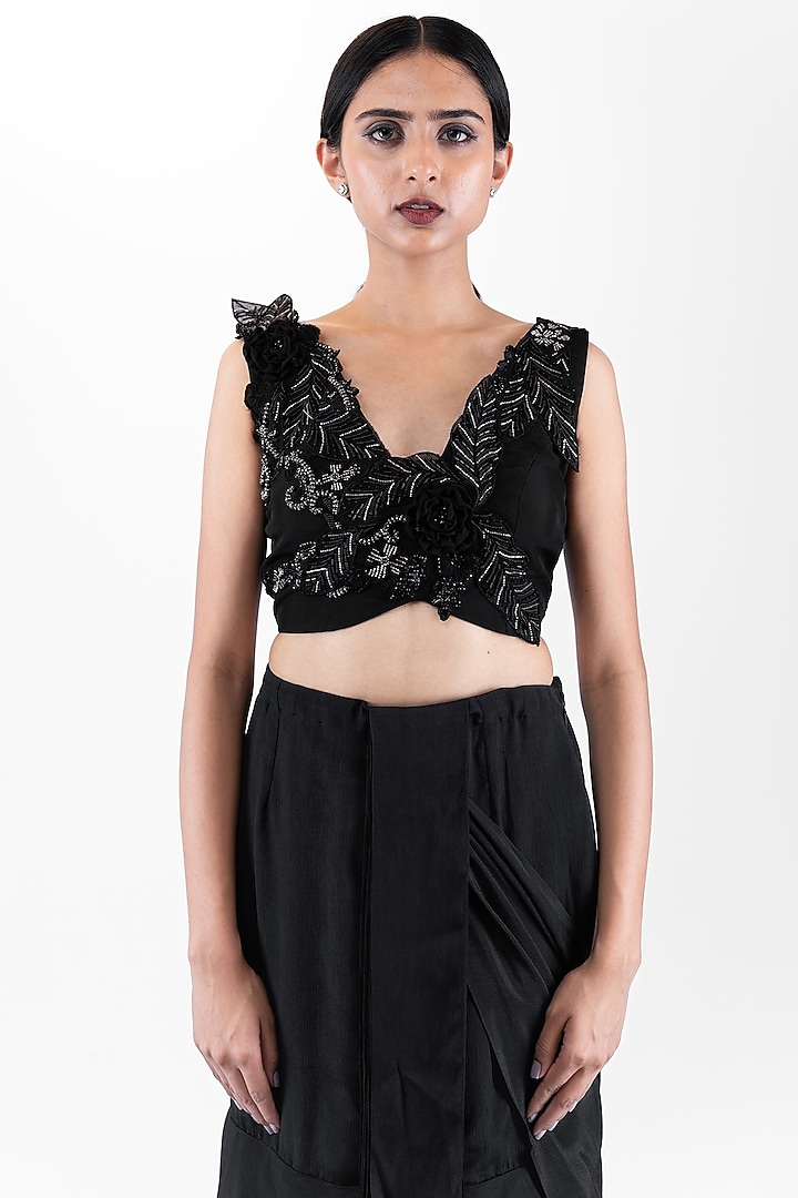 Black Silk Organza Concept Wedding Saree Set by Pooja Kankariya at Pernia's Pop Up Shop