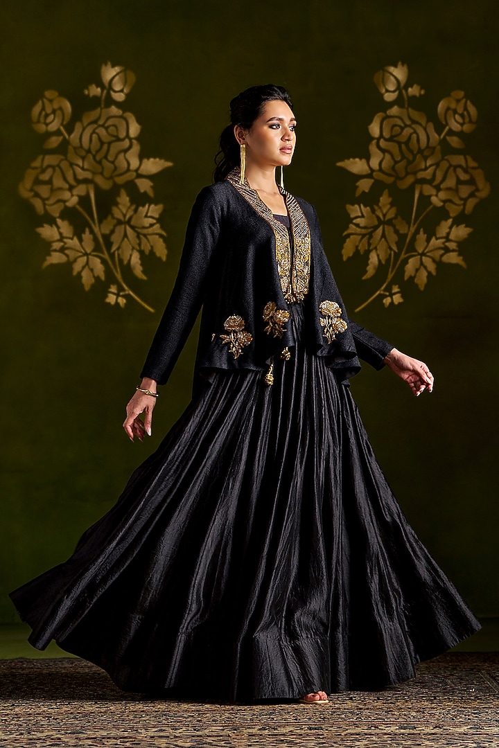 Black Handmade Tussar Floral Embroidered Jacket Wedding Lehenga Set by Almaari by Pooja Patel at Pernia's Pop Up Shop