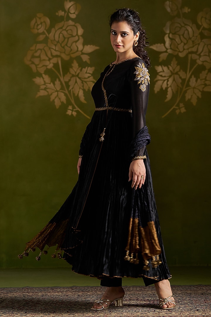 Black Pure Silk Embroidered Wedding Anarkali Set by Almaari by Pooja Patel at Pernia's Pop Up Shop