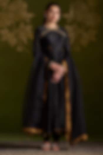 Black Pure Silk Embroidered Anarakli Set by Almaari by Pooja Patel at Pernia's Pop Up Shop