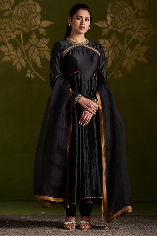 long black anarkali dress Buy Crepe Mystic Black Anarkali Suit Set Online in India