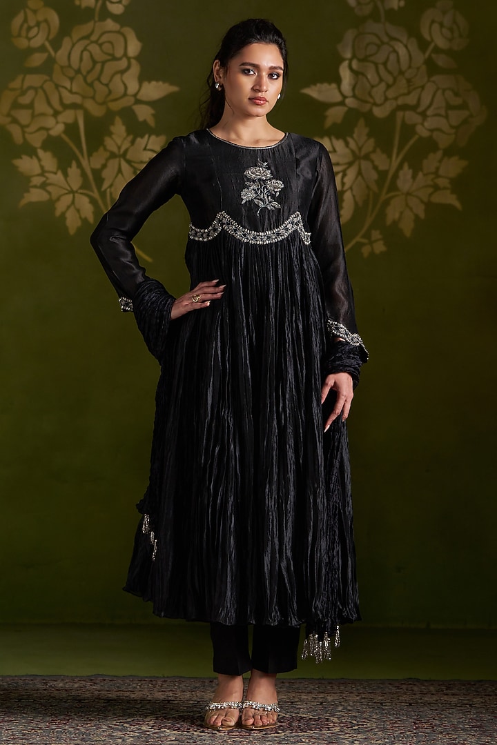 Black Crushed Silk Embroidered Wedding Anarkali Set by Almaari by Pooja Patel at Pernia's Pop Up Shop