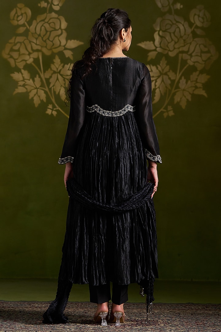 Black Crushed Silk Embroidered Wedding Anarkali Set by Almaari by Pooja Patel at Pernia's Pop Up Shop