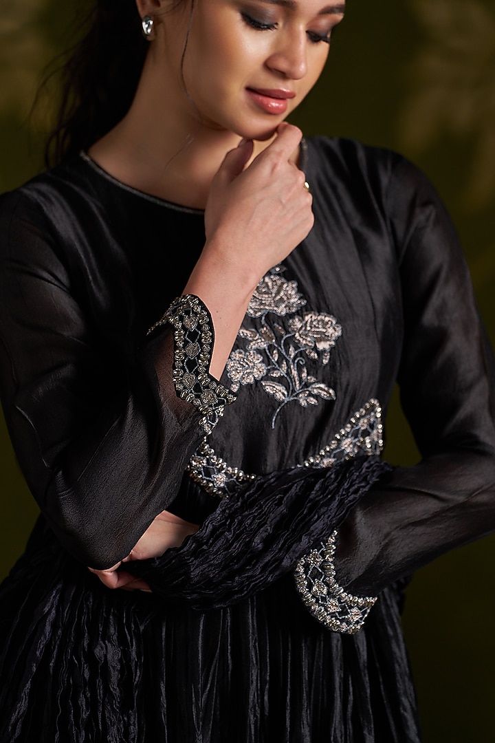 Black Crushed Silk Embroidered Wedding Anarkali Set by Almaari by Pooja Patel at Pernia's Pop Up Shop