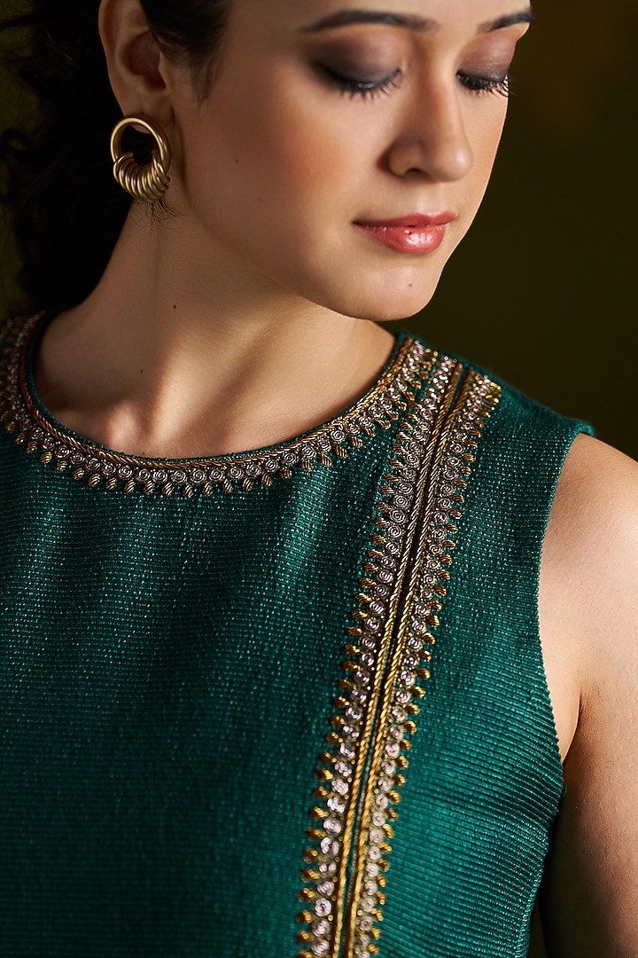 Dark Green Handmade Tussar Aari Embroidered Kurta Set by Almaari by Pooja Patel at Pernia's Pop Up Shop