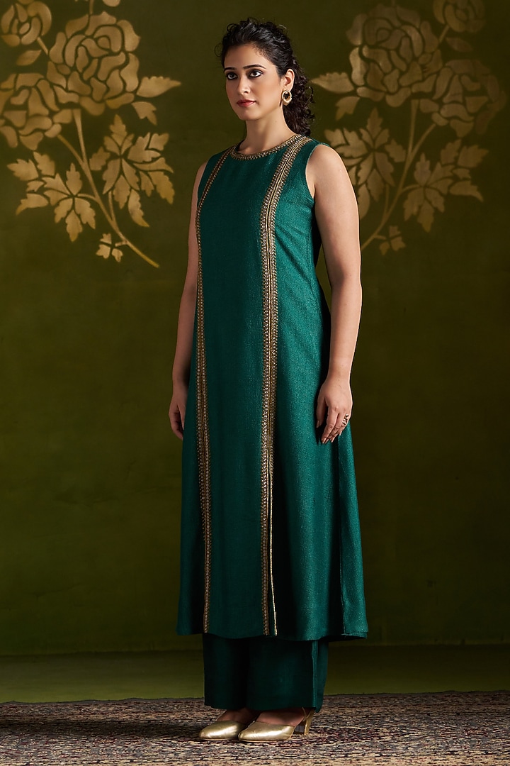 Dark Green Handmade Tussar Aari Embroidered Kurta Set by Almaari by Pooja Patel at Pernia's Pop Up Shop