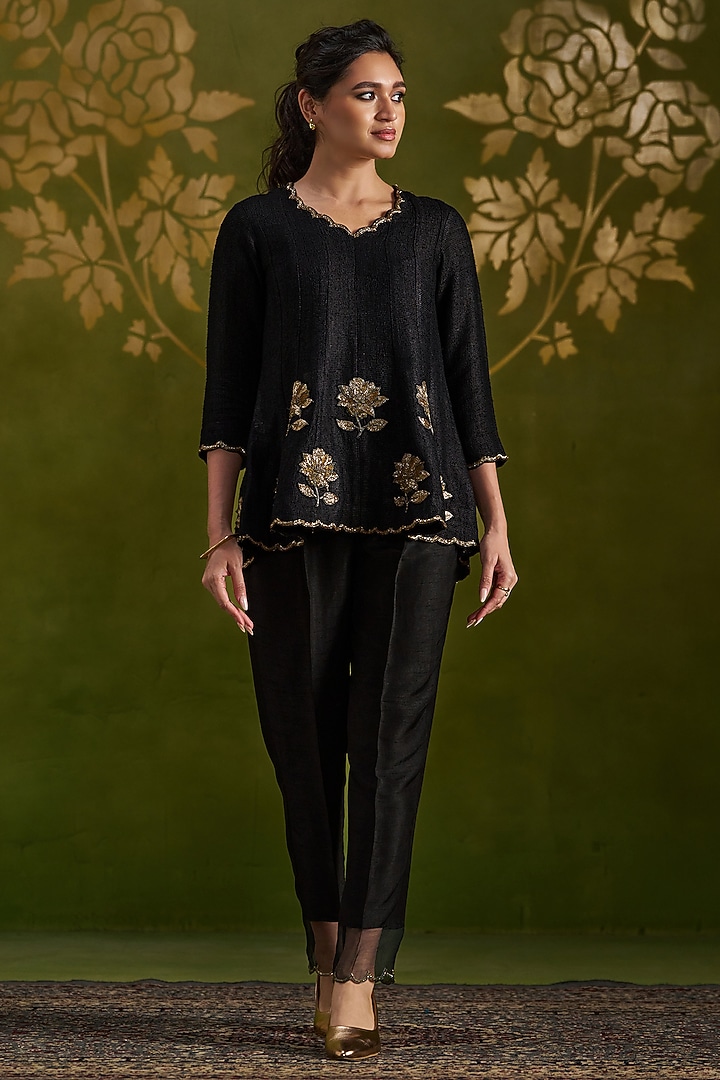 Black Handmade Tussar Embroidered Co-Ord Set by Almaari by Pooja Patel at Pernia's Pop Up Shop