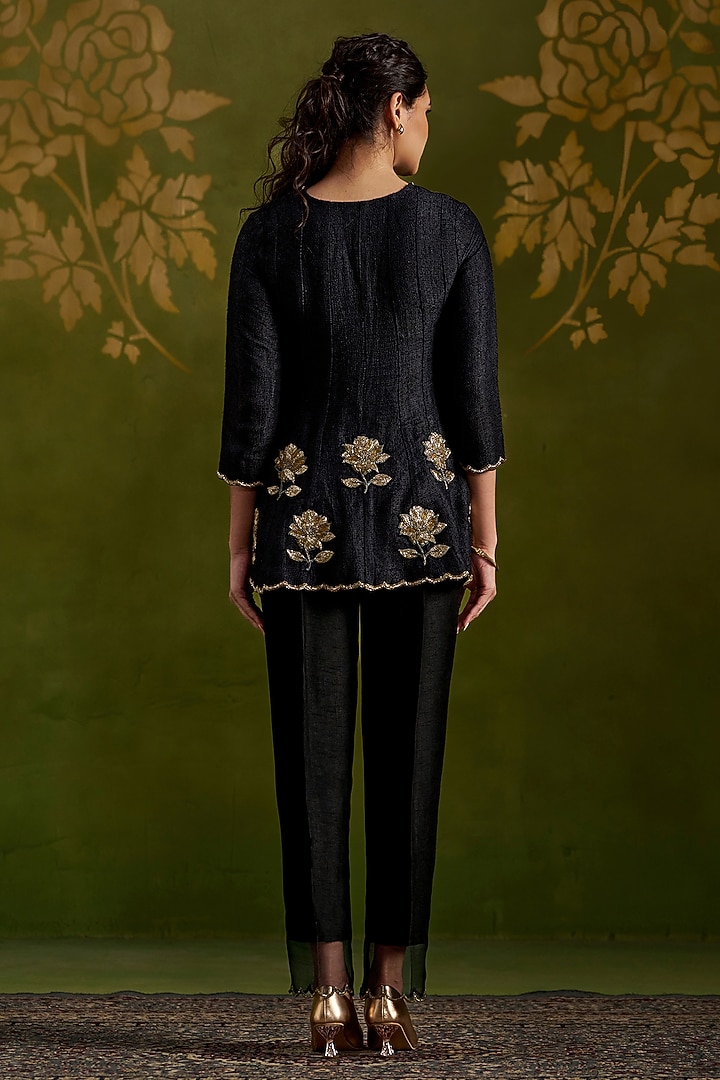 Black Handmade Tussar Embroidered Co-Ord Set by Almaari by Pooja Patel at Pernia's Pop Up Shop