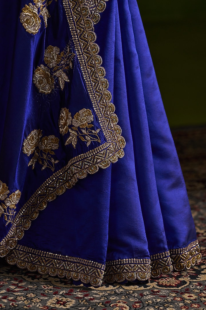 Royal Blue Pure Silk Embroidered Reception Saree Set by Almaari by Pooja Patel at Pernia's Pop Up Shop