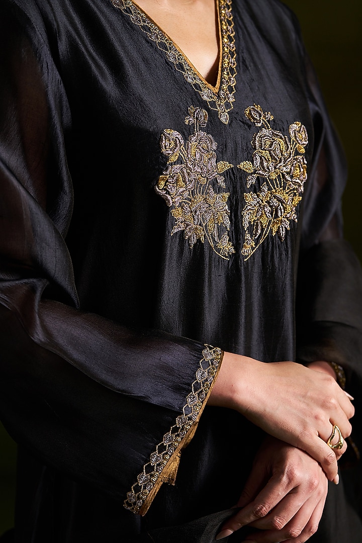 Black Pure Silk Embroidered Party Wear Anarkali Set by Almaari by Pooja Patel at Pernia's Pop Up Shop