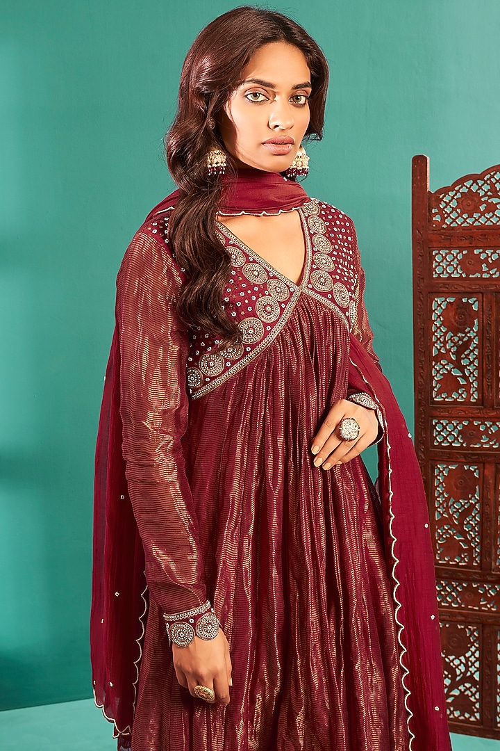 Red Flat Silk & Chanderi Embroidered Party Wear Anarkali Set by Almaari by Pooja Patel at Pernia's Pop Up Shop