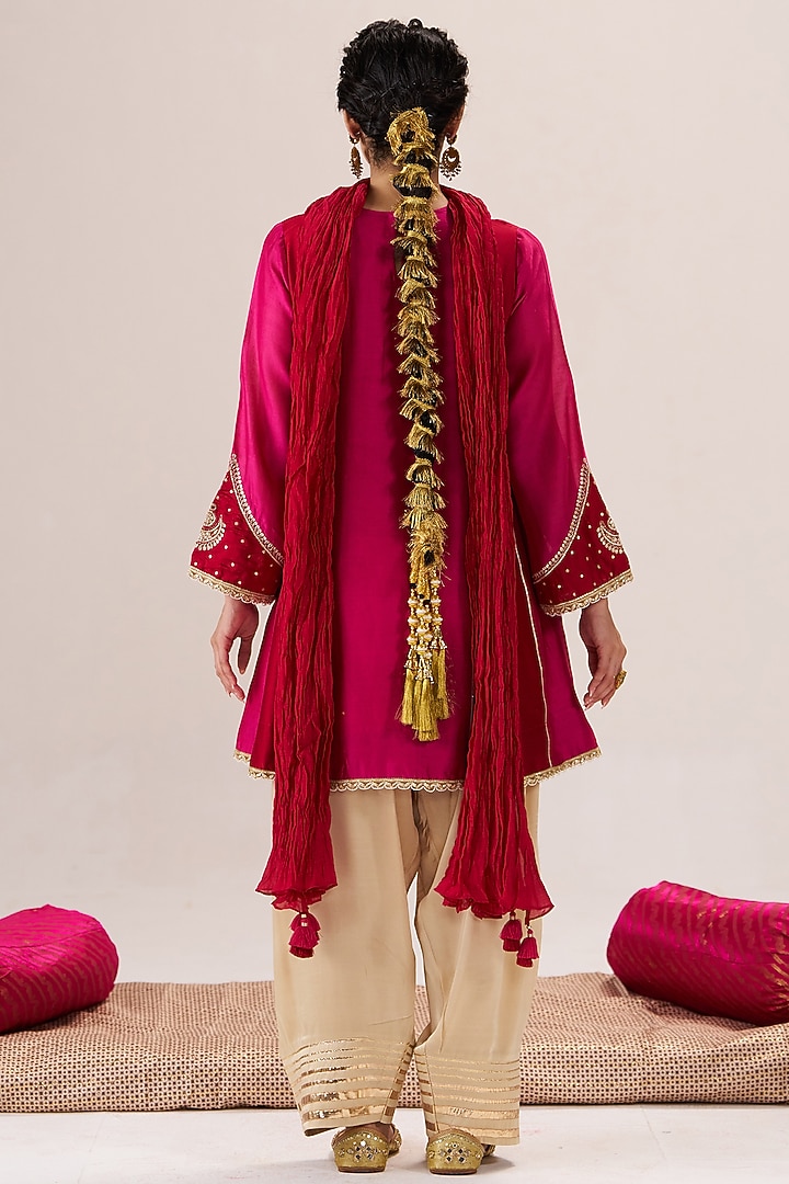 Pink & Red Pure Chanderi Pearl Embroidered Short Kurta Set by Almaari by Pooja Patel at Pernia's Pop Up Shop
