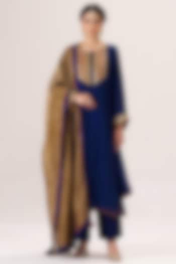 Blue Pure Chanderi Sequin Embroidered Kurta Set by Almaari by Pooja Patel at Pernia's Pop Up Shop