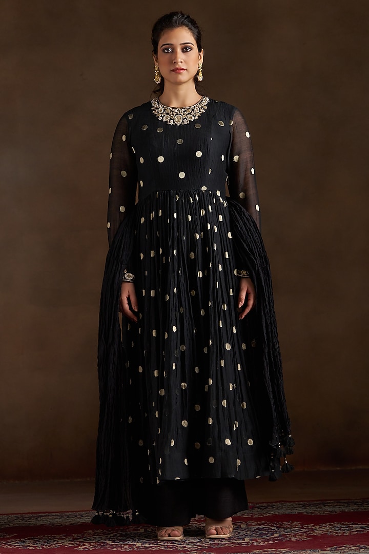 Black Chanderi Sequins Embroidered Party Wear Anarkali Set by Almaari by Pooja Patel at Pernia's Pop Up Shop