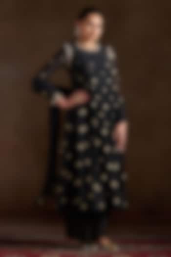 Black Chanderi Sequins Embroidered Party Wear Anarkali Set by Almaari by Pooja Patel at Pernia's Pop Up Shop