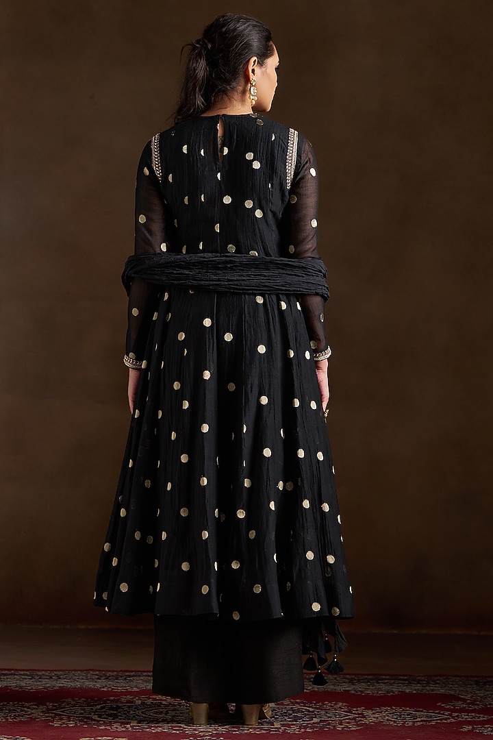 Black Chanderi Sequins Embroidered Party Wear Anarkali Set by Almaari by Pooja Patel at Pernia's Pop Up Shop