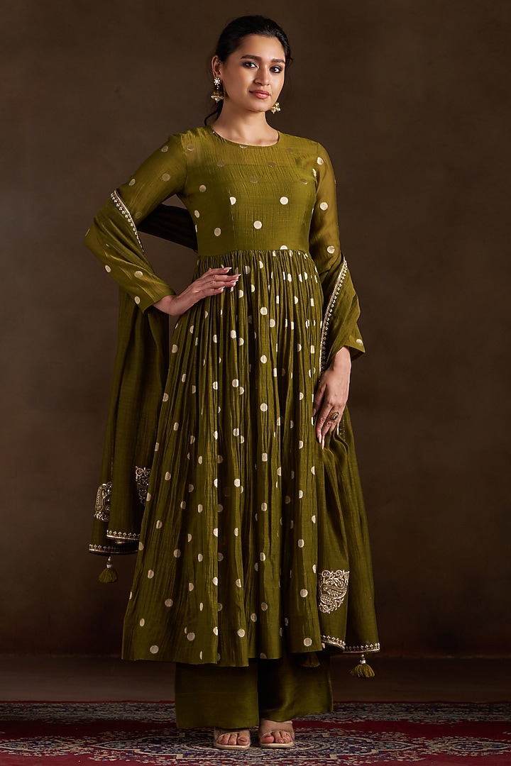 Mehendi Green Pure Chanderi Sequins Embroidered Party Wear Anarkali Set by Almaari by Pooja Patel at Pernia's Pop Up Shop