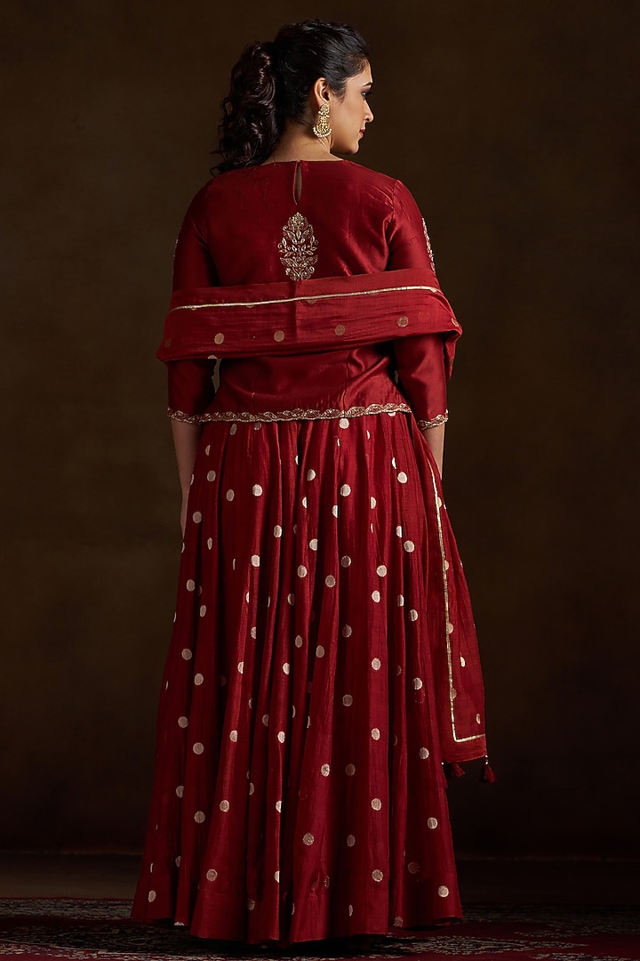 Rust Pure Chanderi Sequins Embroidered Lehenga Set by Almaari by Pooja Patel at Pernia's Pop Up Shop