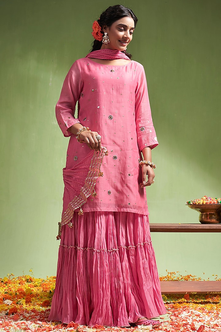 Pink Soft Chanderi Gota Work Kurta Set by Almaari by Pooja Patel at Pernia's Pop Up Shop