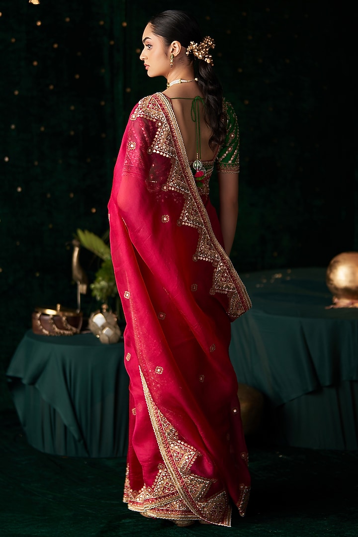 Pink Organza Mirror Embroidered Reception Saree Set by Almaari by Pooja Patel at Pernia's Pop Up Shop