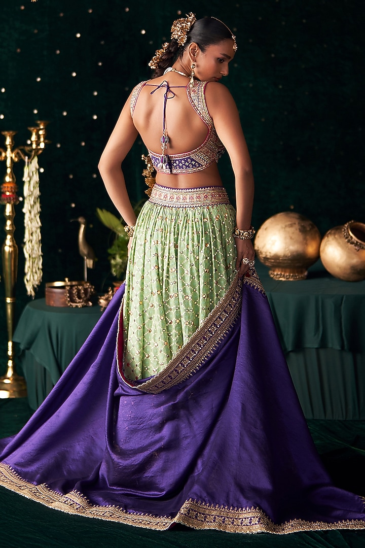 Green Chanderi Jacquard Embroidered Bridal Lehenga Set by Almaari by Pooja Patel at Pernia's Pop Up Shop