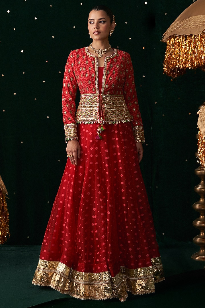 Red Organza Jacquard Embroidered Wedding Lehenga Set by Almaari by Pooja Patel at Pernia's Pop Up Shop