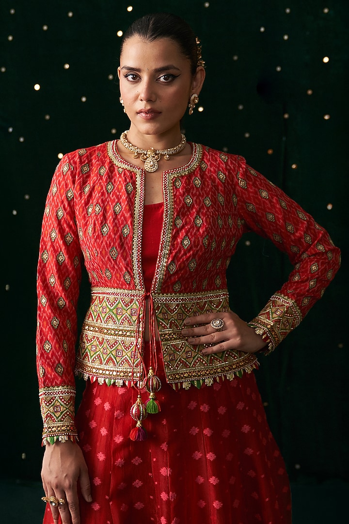 Red Organza Jacquard Embroidered Wedding Lehenga Set by Almaari by Pooja Patel at Pernia's Pop Up Shop
